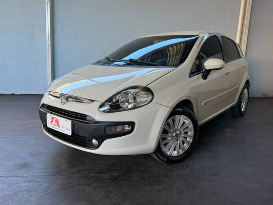 FIAT PUNTO 1.6 ESSENCE 16V FLEX 4P MANUAL